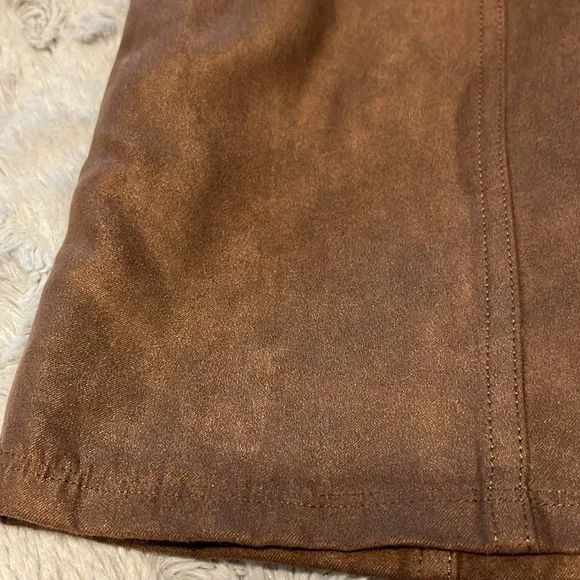 Brown suede skirt - Picture 4 of 4